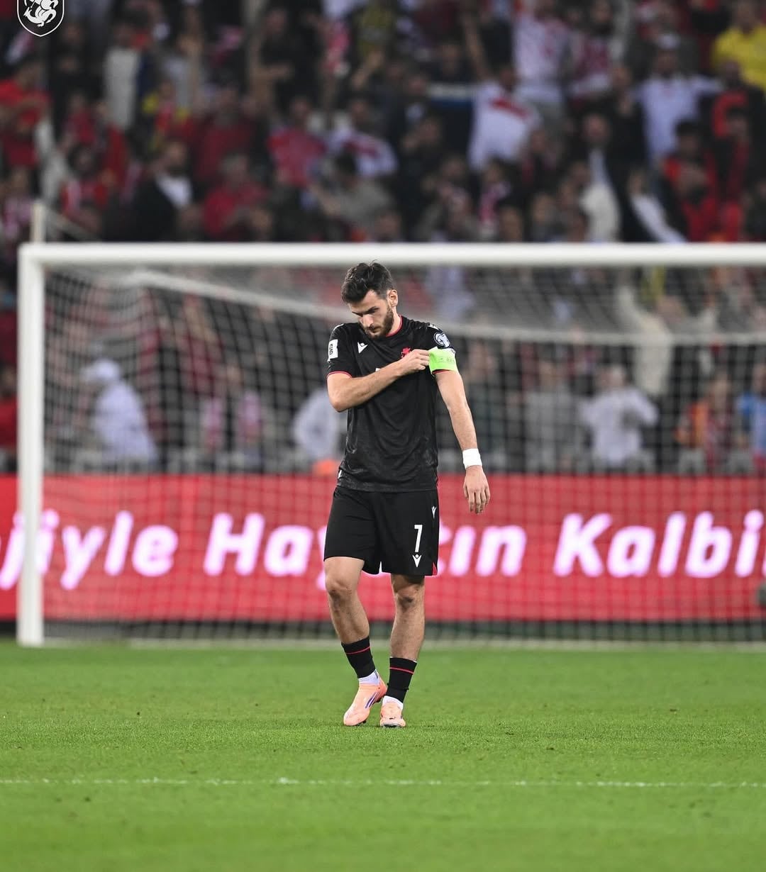Khvicha Kvaratskhelia perdeu mais uma chance de disputar um Mundial pela Geórgia
