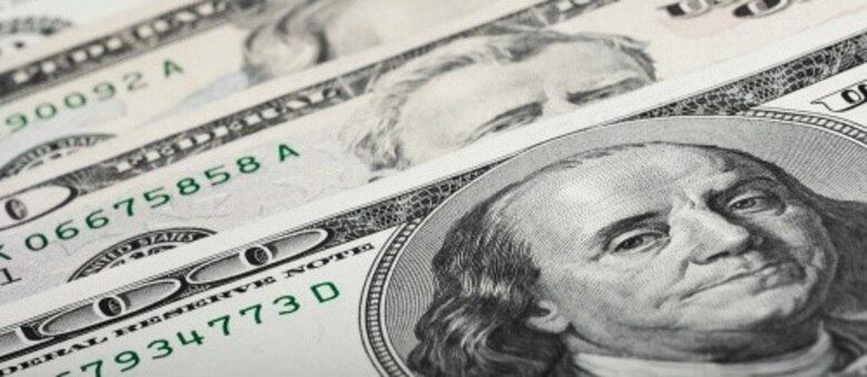 A moeda norte-americana recuou 0,46%, a R$ 2,3087 na venda, após cair 0,33%, para R$ 2,3193, na véspera