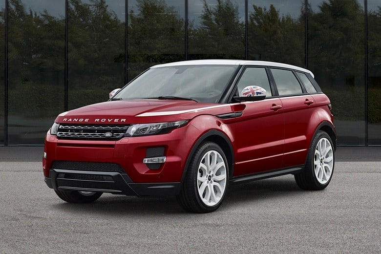 A fabricante chinesa pode até não cobrar barato, mas nada que chegue perto da Land Rover — a versão de entrada do inglês, o Evoque Pure 2014, custa em torno de R$ 190 mil