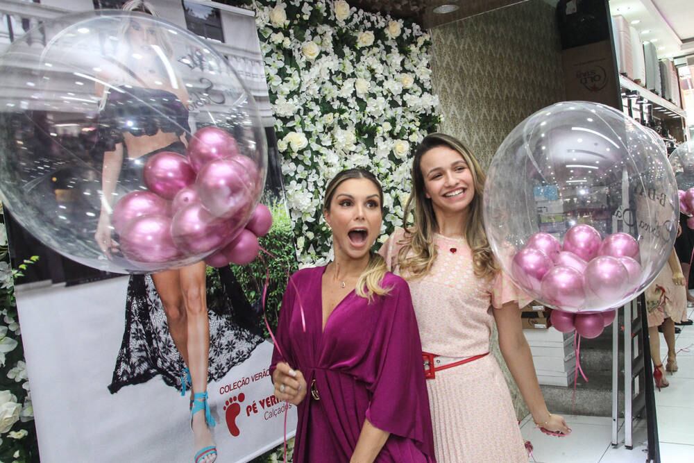 Flavia esbanjou simpatia no evento 