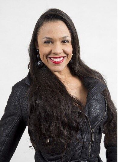 Carol é personal trainer