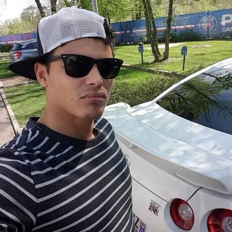 O zagueirão Thiago Silva usa sempre perfumes Hugo Boss, marca da qual ele é garoto-propaganda