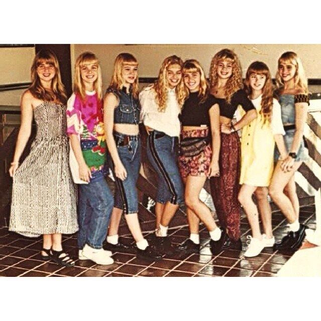 As paquitas da segunda geração sorridentes. Muitos seguidores elogiam o Instagram e relembram a época com nostalgia.
— Com certeza as roupas e looks são os melhores mesmo. Saudades