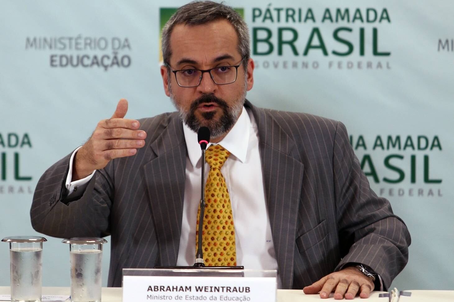 Weintraub afirma "ter indícios de sabotagem" no MEC
