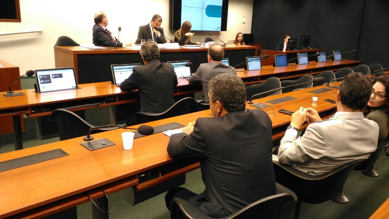 Deputados realizam audiência-pública com diretor da Eco-101