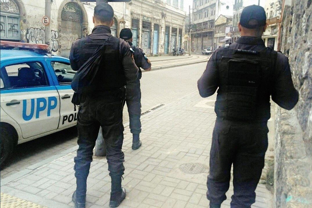 Agentes da UPP Providência fazem operação na região