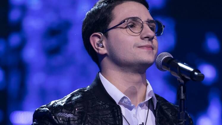 O projetista de ar-condicionado Gabriel Cruz escolheu a canção Free Falling, de Tom Petty, para mostrar todo seu talento e conseguiu levantar apenas 51 jurados
