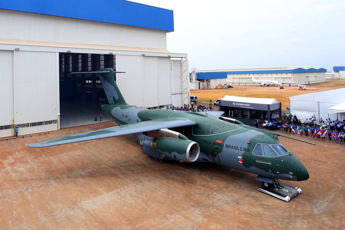 Avião cargueiro Embraer KC-390 KC 390 KC390