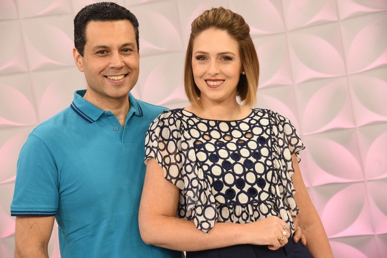 Renato e Cristiane comandam o The Love School - Escola do Amor deste sabado (27)
