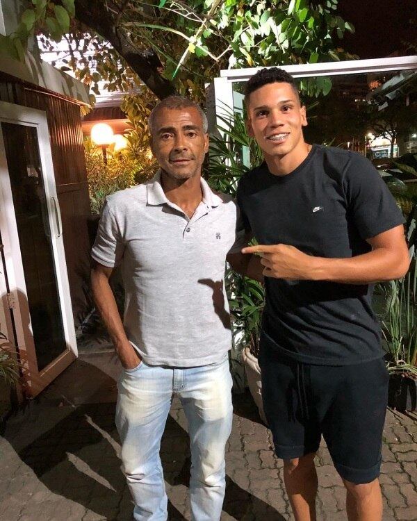 paulinho com romário