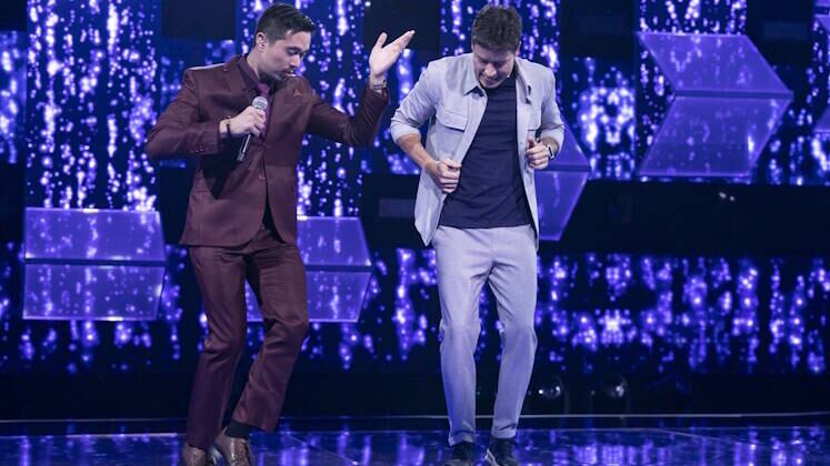 Só meme
É como diz a internet: se juntos já causam, imagine juntos! Isso só para lembrar que a diversão está garantida para essa final emblemática. Rodrigo Faro, os jurados e até participantes vão render bons memes para a gente se lembrar e rir muito. Está preparado?