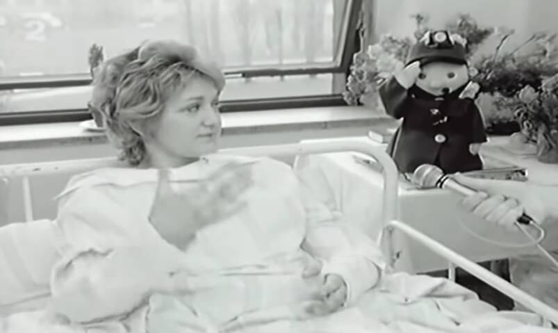 Vesna sofreu várias fraturas nas pernas, costelas, crânio e vértebras.