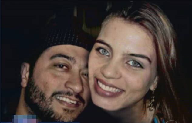 Em uma crise de ciúmes, Ribeiro teria ido até cozinha, pegado a facada e atacado a mulher no quarto. Em seguida, ele tentou se matar