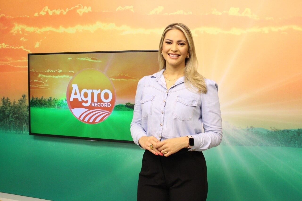 Agro Record, da Record TV Goiás, estreia nova apresentadora: Nahyara Moura
