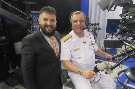 Vice-Almirante da Marinha Brasileira, Glauco Castilho Dall’Antonia e Zacarias Pagnanelli, diretor nacional institucional da Record TV