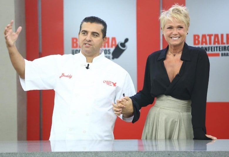 Na Batalha dos
Confeiteiros desta quarta-feira (20), Xuxa é a convidada
especial de Buddy Valastro