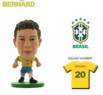 O menino Bernard, elogiado por Felipão por ter alegria nas pernas, também está entre os eleitos
