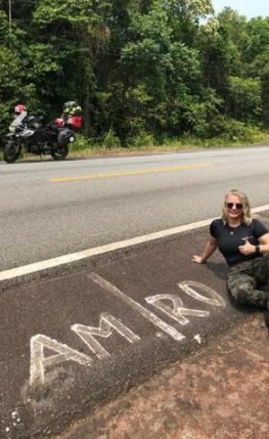 Momento descontração: Moto e Analice em Rondônia, Fernando no
Amazonas