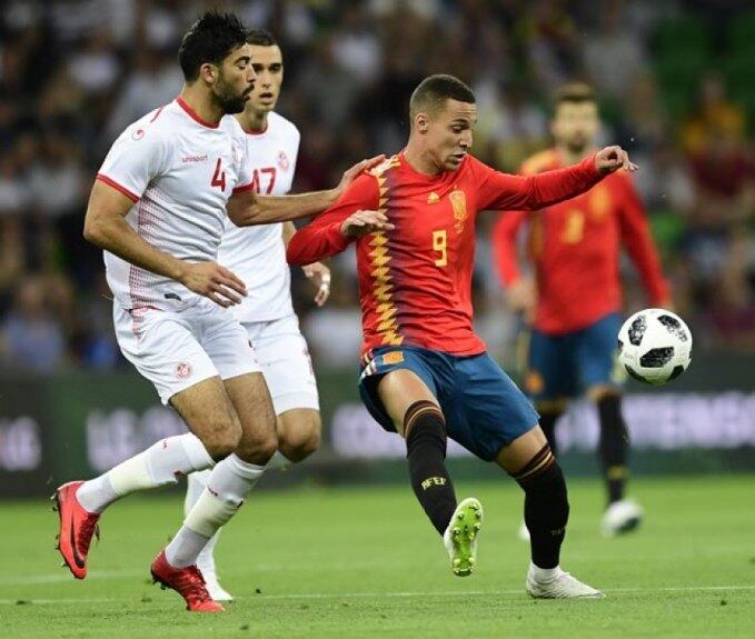 Rodrigo: titular com Lopetegui, perdeu a titularidade para Diego Costa na Copa do Mundo. entrou contra a Rússia no segundo tempo e mostrou serviço. Poderia ter ganho mais opor