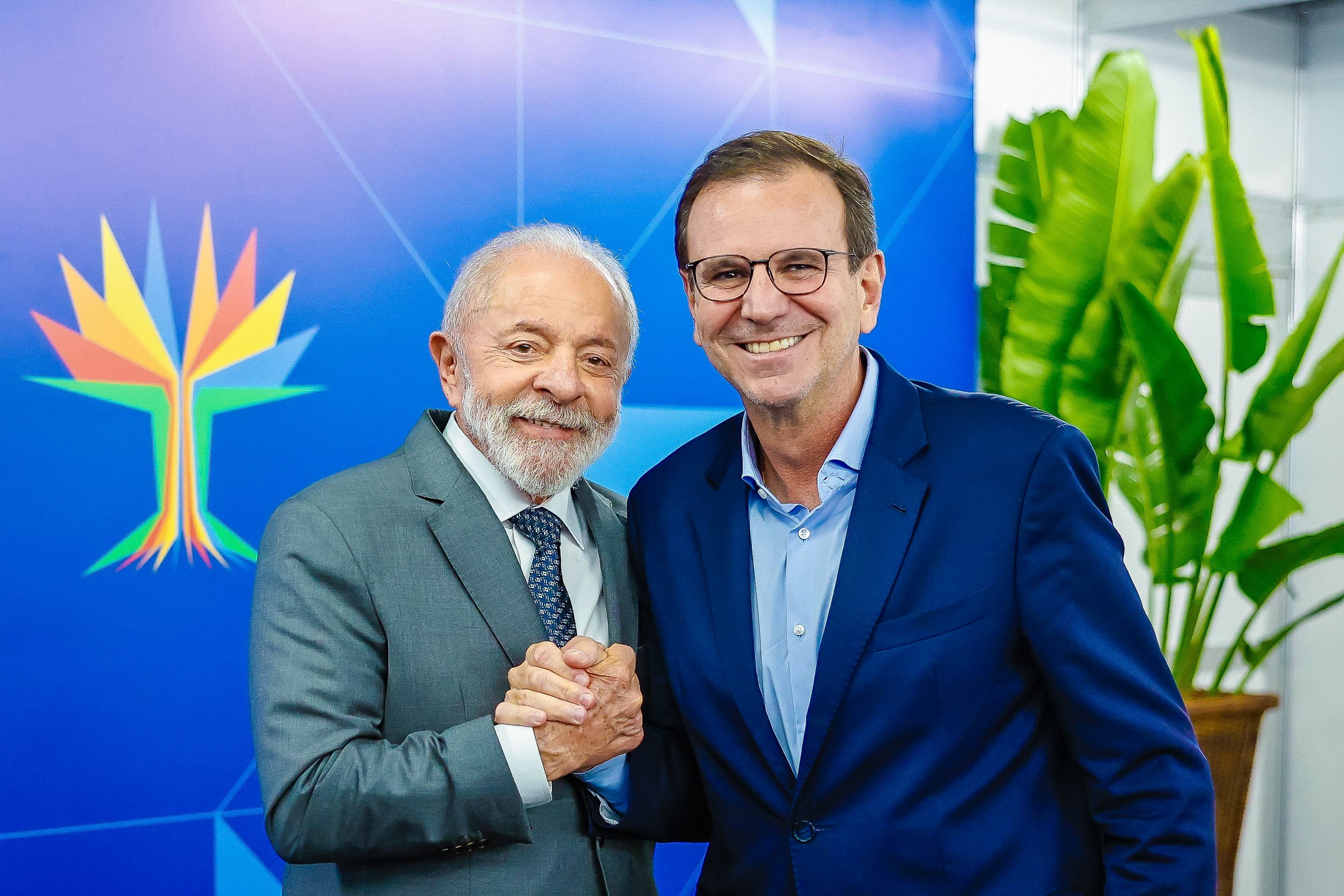 05.07.2025 - Presidente da República, Luiz Inácio Lula da Silva e o Prefeito do Rio de Janeiro, Eduardo Paes,  durante a Cerimônia de Abertura do Fórum Empresarial dos BRICS, no Pier Mauá. Rio de Janeiro - RJ.  Foto: Ricardo Stuckert / PR