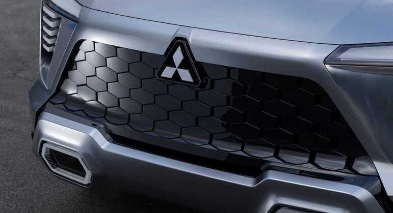 Crossover compacto traz uma ampla grade com desenho de colmeia