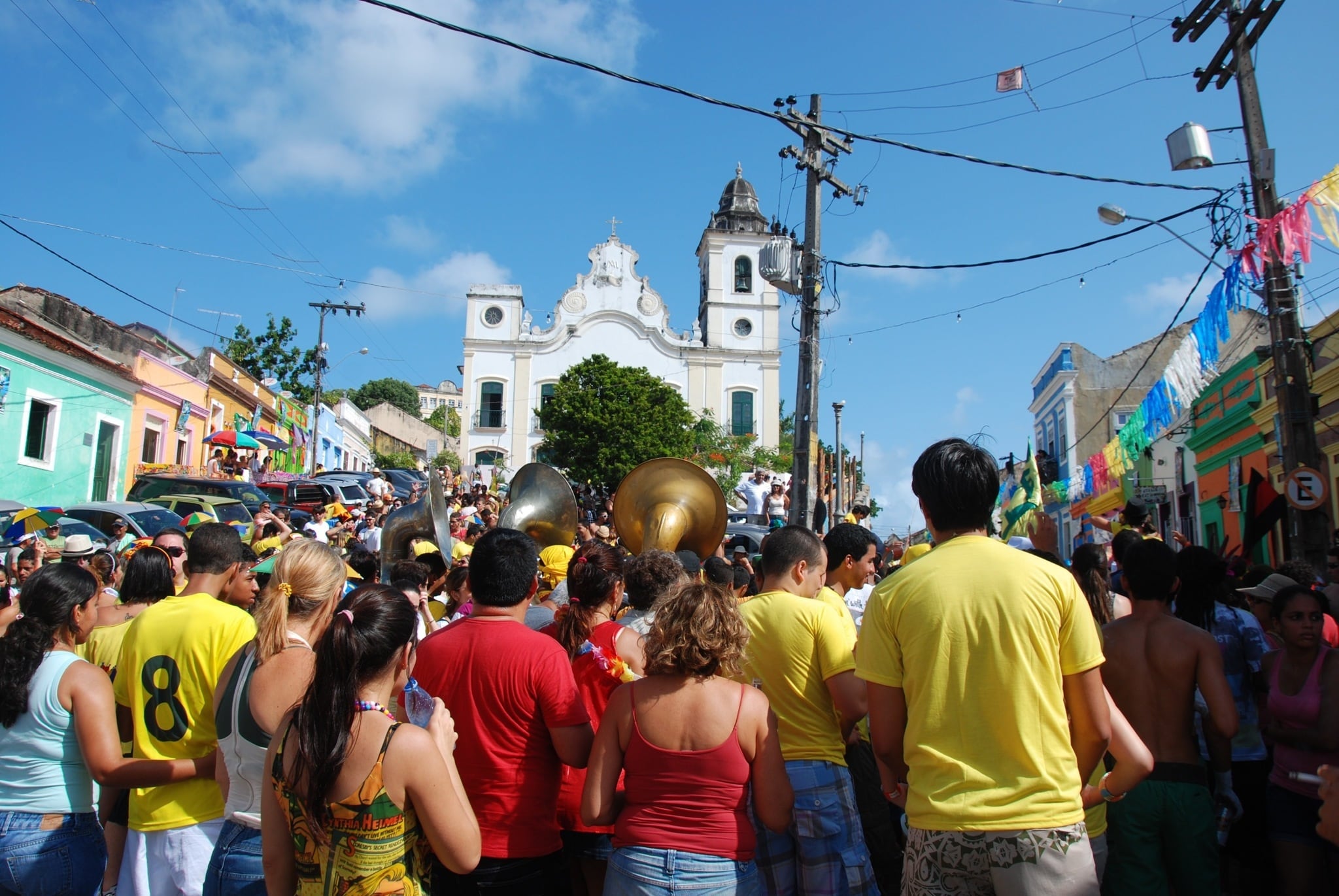 As ruas foram de Olinda estão todas enfeitadas para receber os foliões para os quatro dias de festa