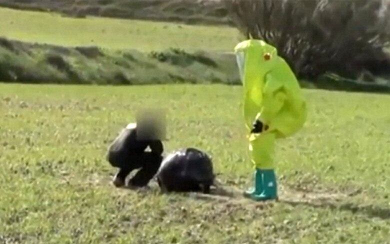 De acordo com o jornal inglês The Mirror, o prefeito da região, José
Velez, está indignado e exige mais informações: "De onde estão vindo
esses objetos? Por que eles estão caindo precisamente aqui?"