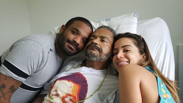 Em 2017, quando sofreu o AVC, sua rotina nos palcos acabaram e deram lugar as idas frequentes do artista aos hospitais. Em 2019, Arlindo recebeu uma visita especial de Anitta em sua casa enquanto se recupera de uma pneumonia após ser internado na Casa de Saúde São José, no Humaitá, Rio de Janeiro<br>