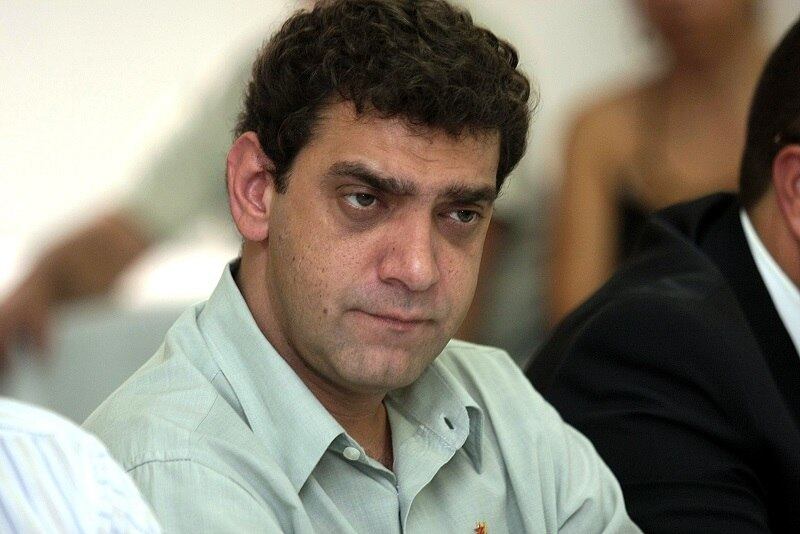 Marcos Cláudio é filho adotivo de Lula