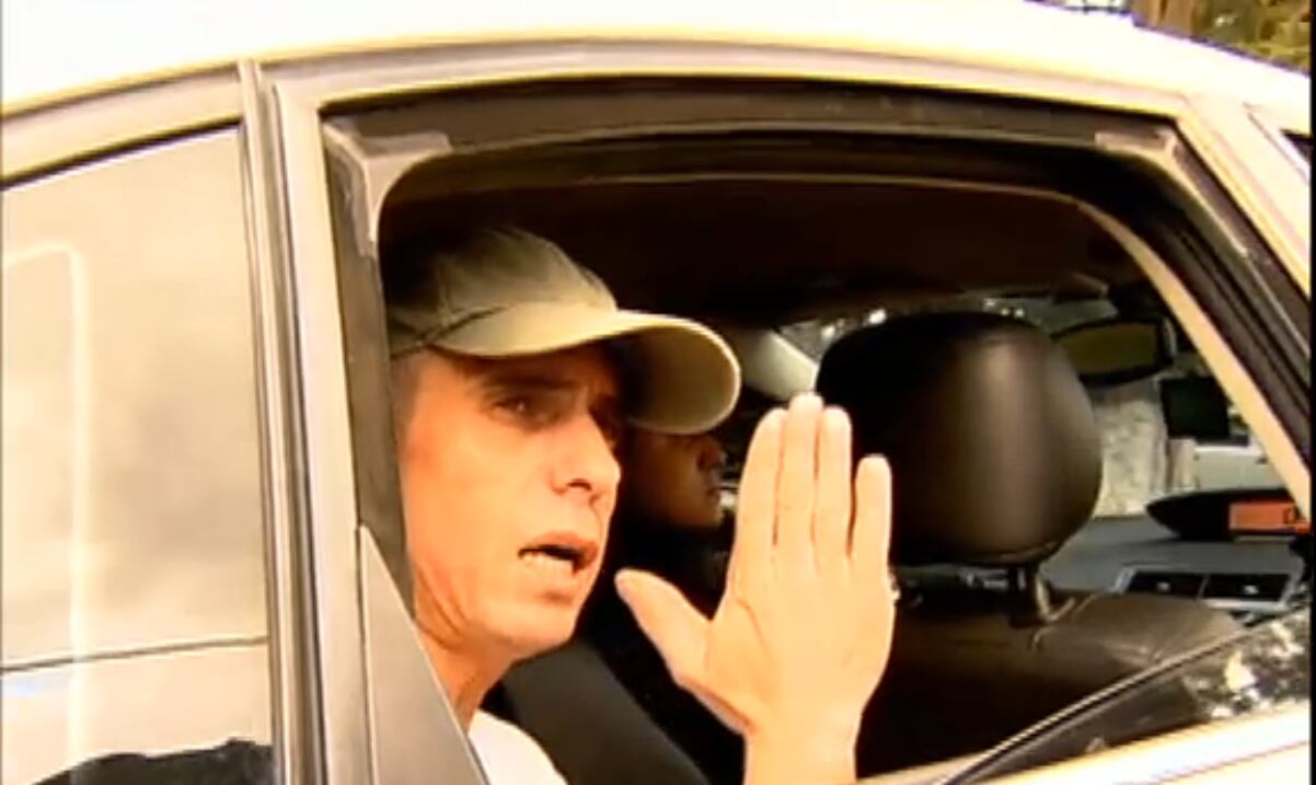 Cantor sertanejo Hudson foi preso por posse ilegal de arma
