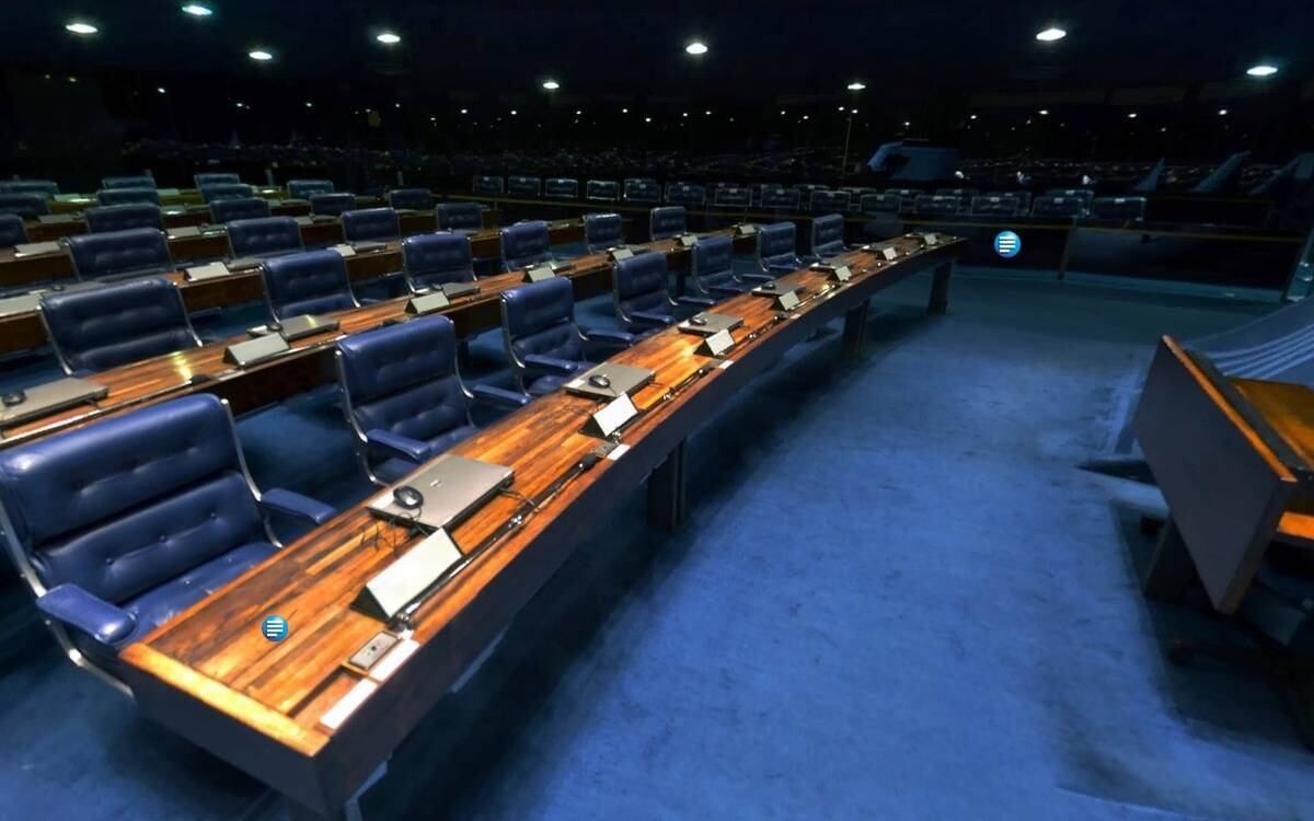 Tour virtual pode ser feito pelo site do SNo tour, é possível também ver por dentro o plenário do Senado, onde os senadores votam projetosenado e traz imagens panorâmicas