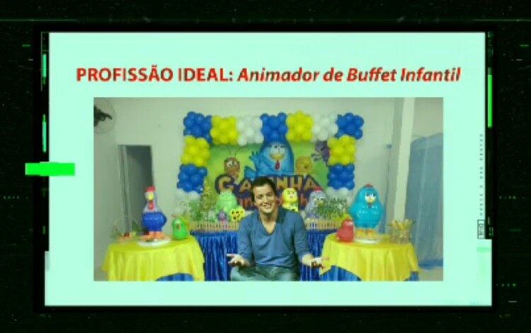 No quadro CQC 3.0, Mauricio Meirelles exibiu possíveis profissões para os colegas. Rafael Cortez poderia virar animador de festa infantil