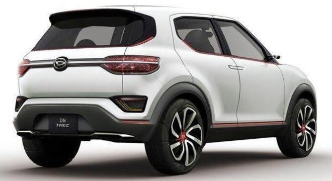 O veículo usa a plataforma do Yaris, que pode ter uma nova geração a partir de 2022