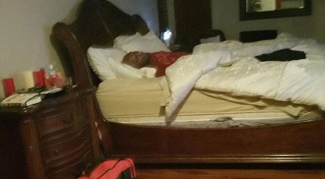 Mesmo em casa, Odom não apresentava sinais de melhora em sua saúde, após a overdose que sofreu no ano passado