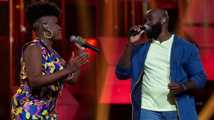 Na semifinal, também não foi fácil! Ao som de Olhos Coloridos, da Sandra de Sá, os irmãos Braunna levantaram 99 jurados. Ao ir para o duelo, a música escolhida foi One Sweet Day, da Mariah Carey. Eles conquistaram 90 pontos, que os levou à grande final