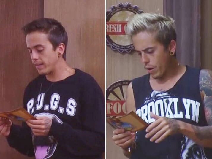 O vocalista da banda Cine também mudou de visual e ficou loiro
+ Assista ao momento: Com 44,38% dos votos, DH é o grande vencedor da sétima temporada da Fazenda
+ Relembre alguns dos banhos sensuais que marcaram a Fazenda 7
+ Reveja as maiores amizades criadas entre os peões em A Fazenda 7
+ Reveja as maiores brigas e barracos da sétima edição do reality
+ Reveja os peões que mostraram mais do que queriam no reality
+ Reveja os peões mais polêmicos de A Fazenda 7