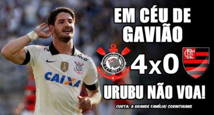 

O Corinthians venceu o Flamengo por 4 a 0, no Pacaembu, na
tarde de domingo (1), em partida válida pelo Campeonato Brasileiro, e voltou a
golear após quatro meses. Além de escancarar a fragilidade técnica do clube
carioca, que soma 19 pontos e está perto da zona de rebaixamento, o placar
surpreendente se tornou motivo de gozações entre os internautas. Confira

