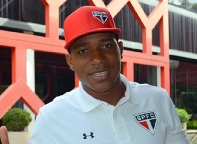 Wilder Guisao - Contratado a pedido do então treinador Carlos Osorio, o atacante colombiano chegou por empréstimo do Toluca-MEX.