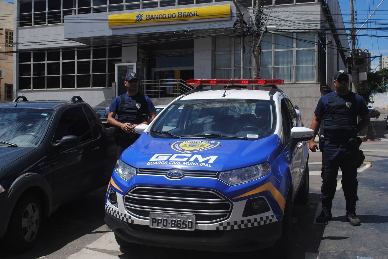 Em Cachoeiro, a Guarda Civil Municipal está realizando o policiamento em todos os bairros para garantir a segurança