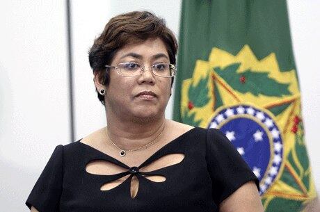 Erenice esteve com presidente Dilma em Fortaleza, segundo revista