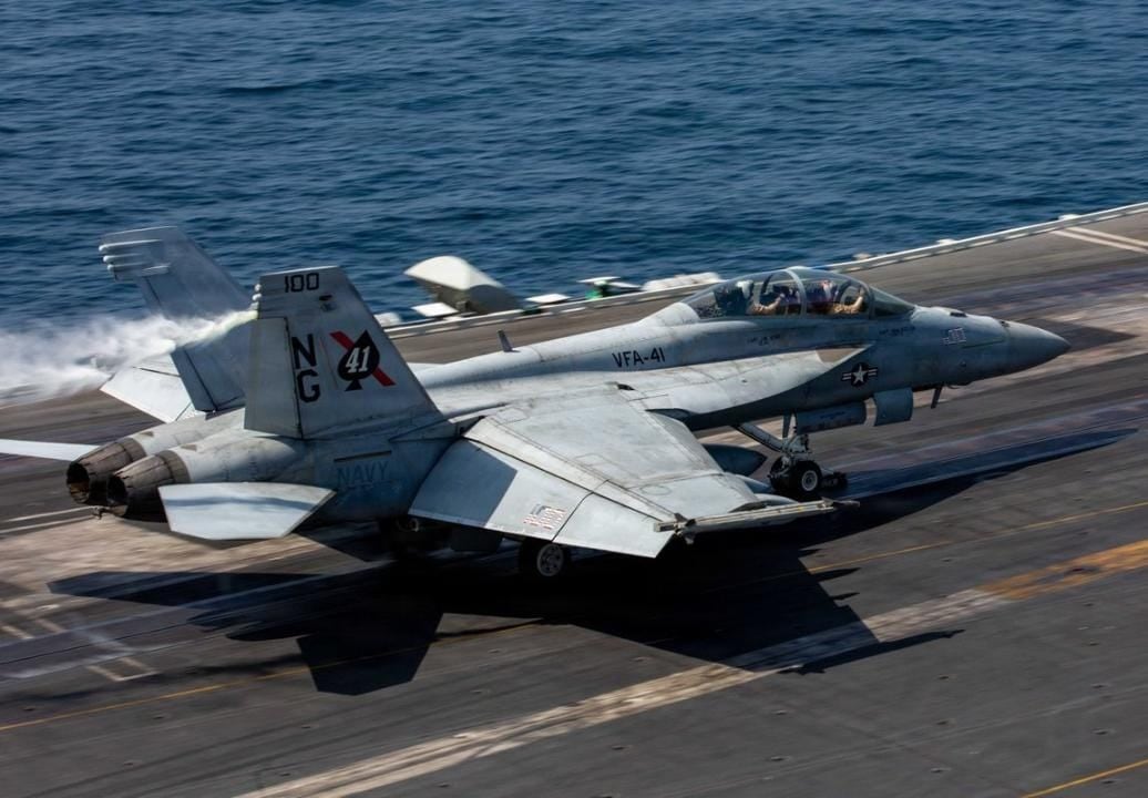 Um jato norte-americano