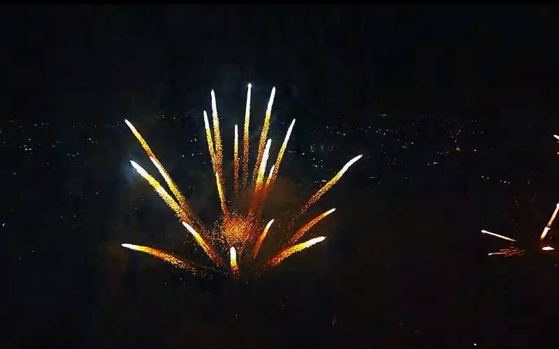 Barracas que vendem fogos de artifício devem aprese
ntar o plano de segurança