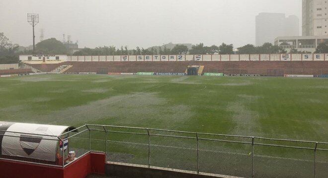 Gramado ficou alagado com a forte chuva