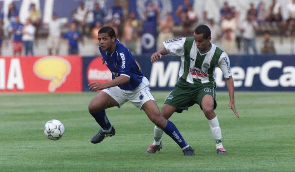 Felipe Melo era um garoto de 20 anos quando chegou ao Cruzeiro, em 2003, e fez parte do elenco campeão brasileiro e da Copa do Brasil. Foi o responsável por marcar o gol 100 da Raposa naquela edição do campeonato nacional. Deixou o clube em 2004 rumo ao Grêmio, após ganhar o Mineiro, e está no Palmeiras desde o ano passado. Ele não jogou a ida, pois estava suspenso