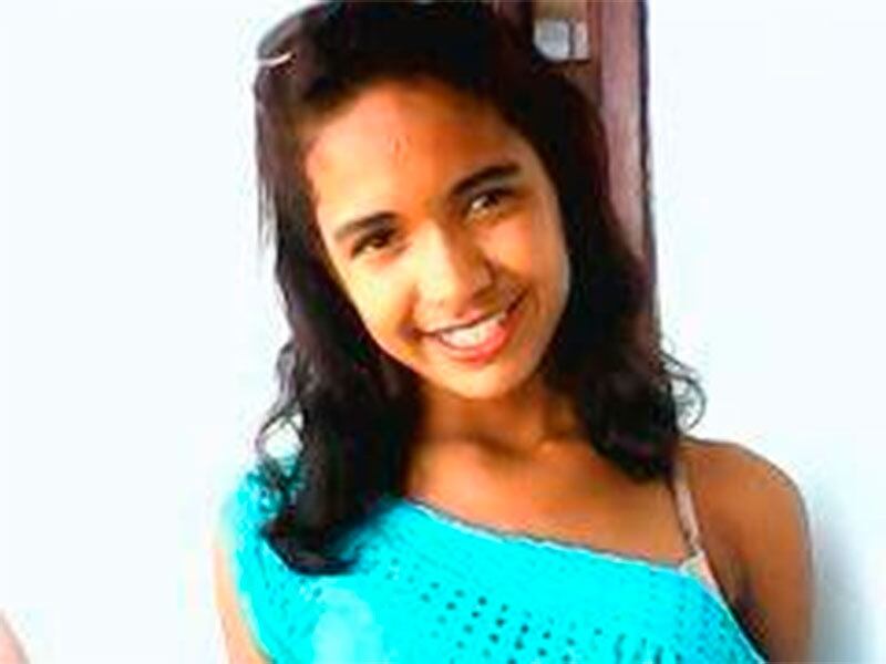 Os dois estudavam na mesma escola e sempre discutiam. A
família da vítima disse que o adolescente chegou a ameaçar a garota