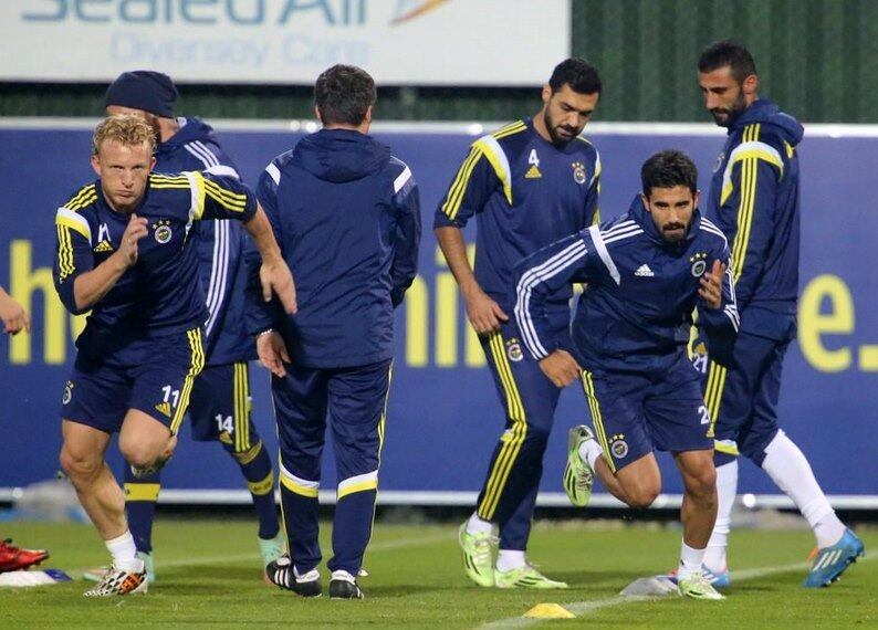Com pouco mais de 3,7 milhões de seguidores no Twitter, o Fenerbahçe aparece na lista e ocupam a 7ª posição