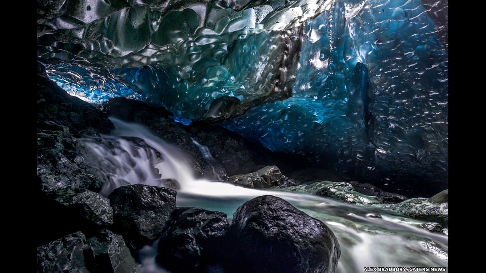 Algumas das cavernas exploradas pelo fotógrafo são imaculadas, não tiveram a presença de pessoas durante mil anos