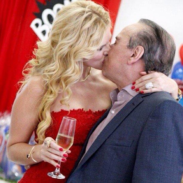 Val Marchiori e Evaldo Ulinski: casamento para 2014