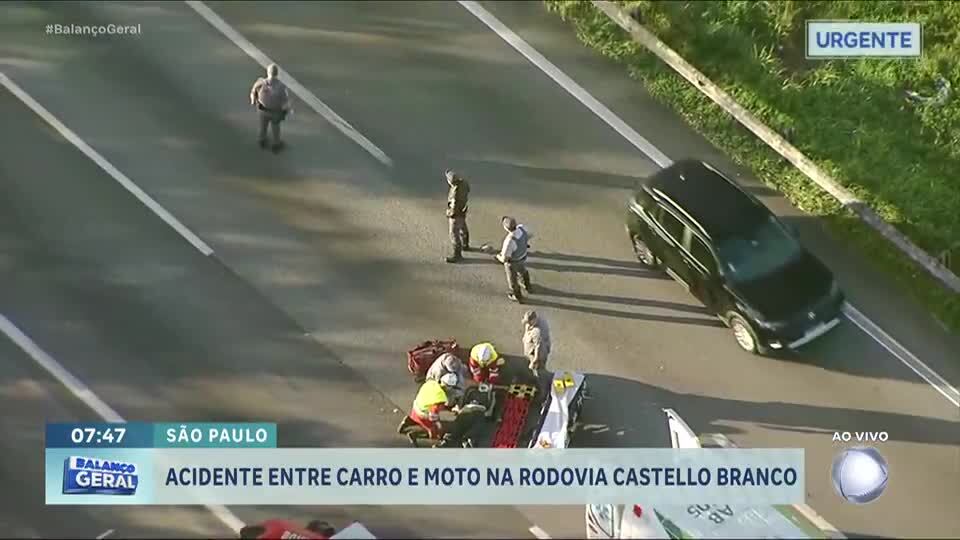 Dois acidentes com motociclistas complicam trânsito na Castello Branco, em SP