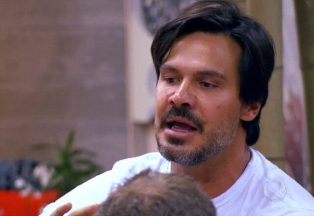 "Eu percebi que atletas não sabem perder", metralhou Flávio.